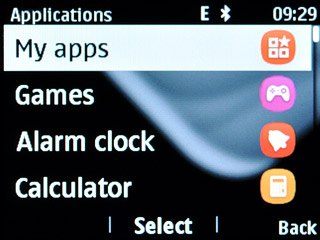 Highlight My apps or Games and press the Navigation key.