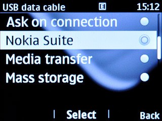 Scroll to Nokia Suite and press the Navigation key.