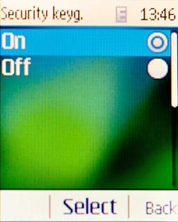 Highlight On or Off and press the Navigation key.