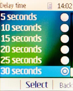 Highlight the required period and press the Navigation key.