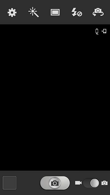 To turn on the flash:Press the flash icon.
