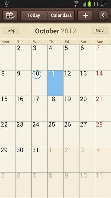 Press +.Key in a subject for the appointment.Follow the instructions on the display to key in more information, such as location, duration and reminder.