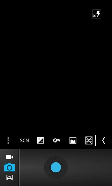 If the camera is turned on:Press the field in the bottom left corner of the display.