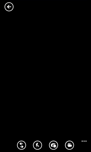 Press the flash icon repeatedly to turn the function on or off.