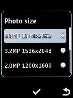 Highlight the required setting and press the Navigation key.