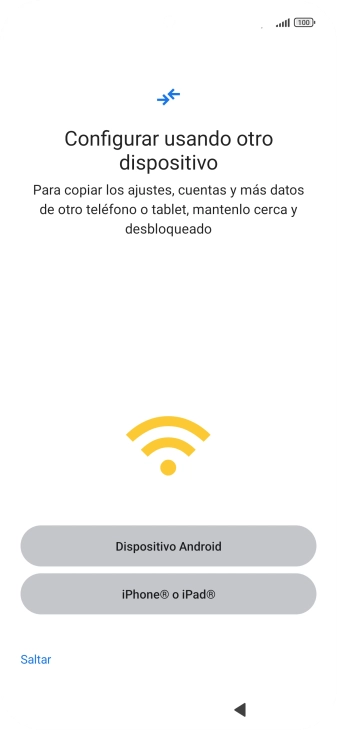 Puedes transferir el contenido de otro teléfono cuando activas tu teléfono por primera vez y cuando lo has restablecido. Cuando aparezca en la pantalla del teléfono esta imagen, ya está listo para la transmisión del contenido del otro teléfono.