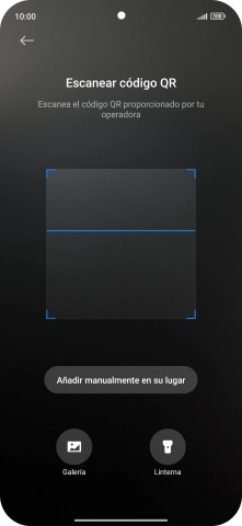 Coloca el código QR dentro del marco de la cámara del teléfono para escanearlo.