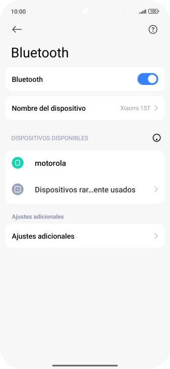 Pulsa el dispositivo Bluetooth deseado y sigue las indicaciones de la pantalla para vincular el dispositivo al teléfono.