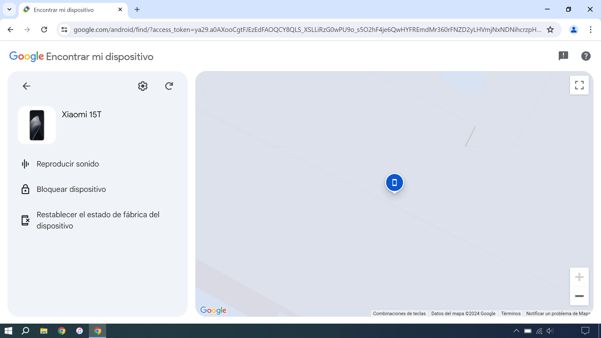 La última posición del teléfono se visualiza en el mapa.